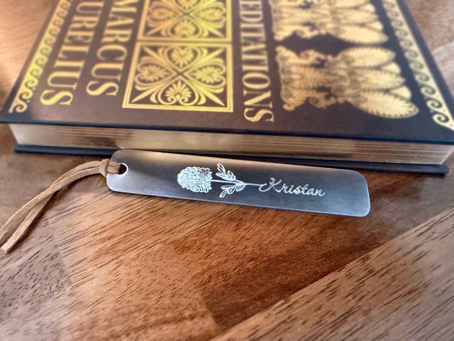 November Birth Month Flower Bookmark – Chrysanthemum